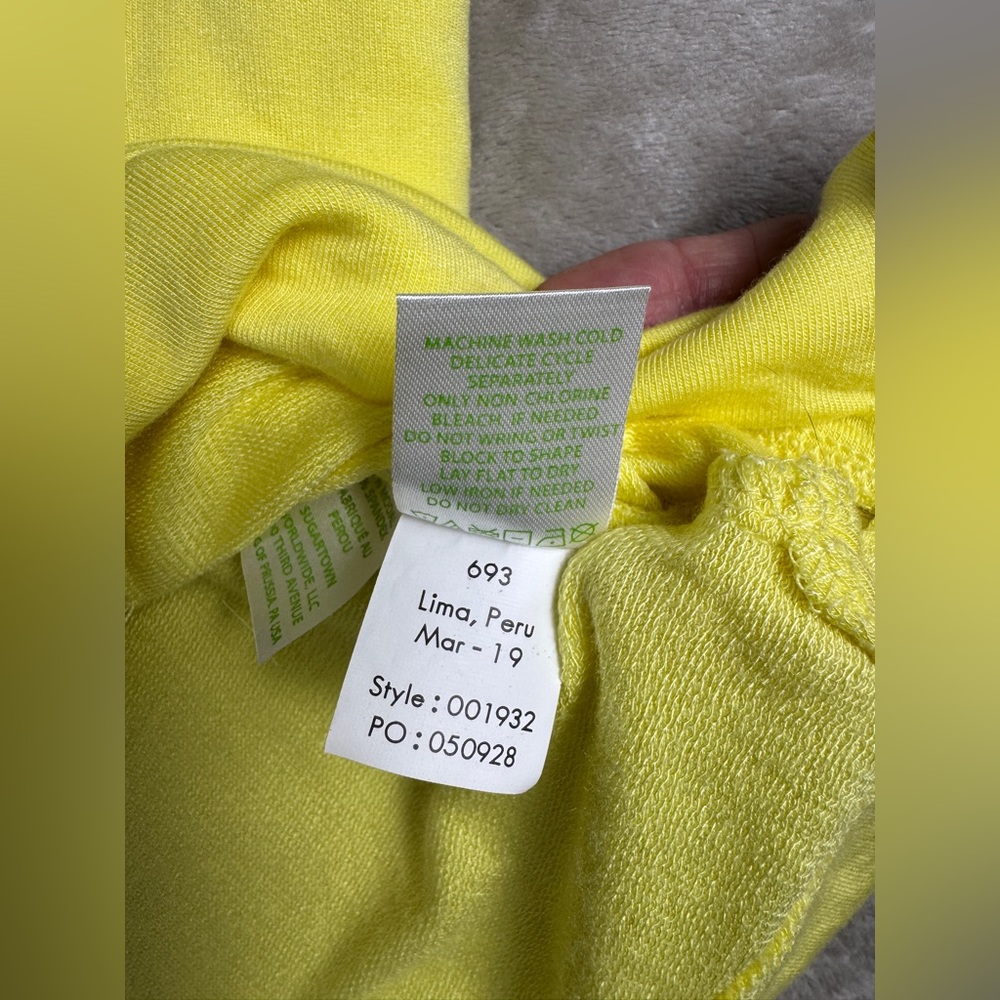 Lilly Pulitzer Luxletic Cassi Popover Top in Watch Hill Yellow Size Small - Picture 14 of 15